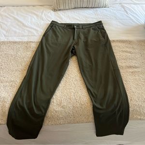 Lululemon Commission Pants